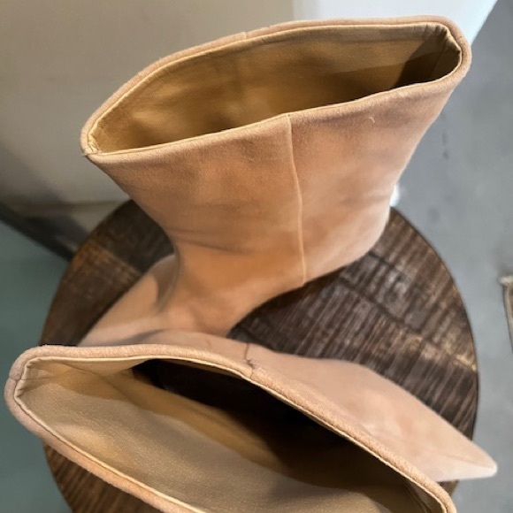 Seychelles Tan Suede Heeled Boots - Picture 5 of 5